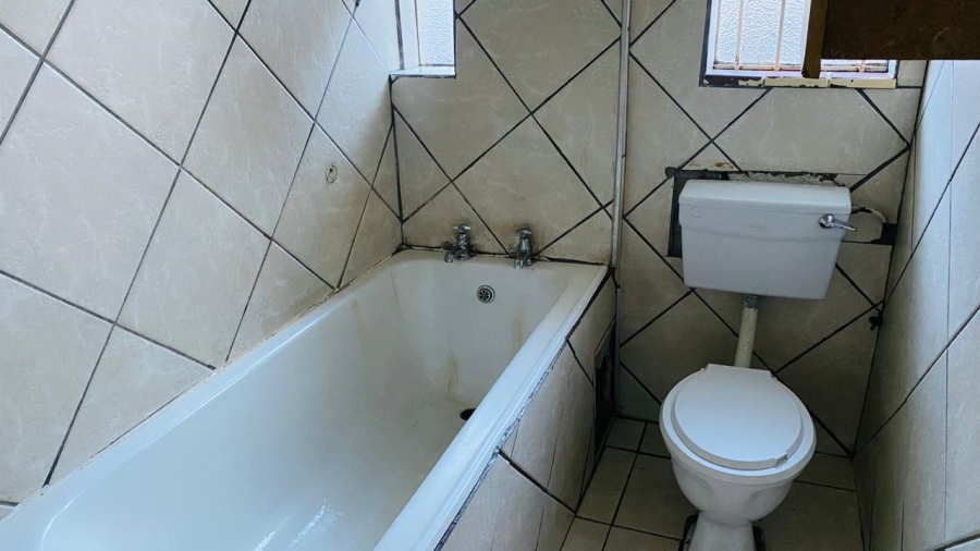 2 Bedroom Property for Sale in Bloemfontein Free State